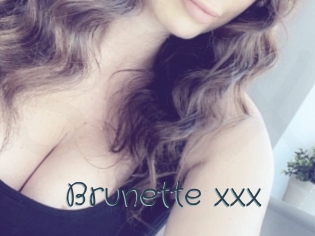 Brunette_xxx