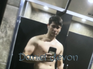 Daniel_devon