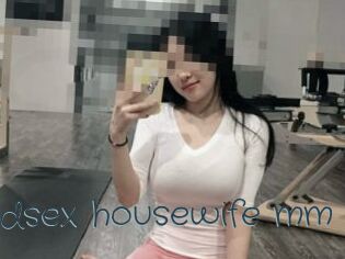 Goodsex_housewife_mm