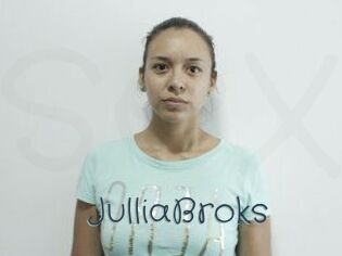 JulliaBroks