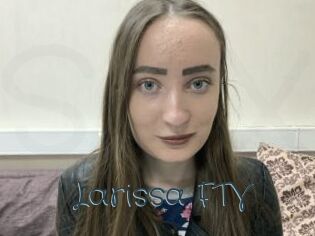 Larissa_FTV