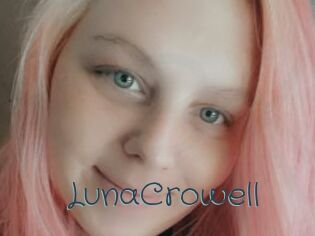 LunaCrowell