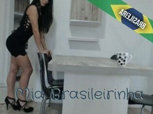 Mia_Brasileirinha