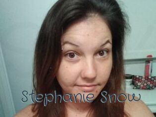 Stephanie_Snow