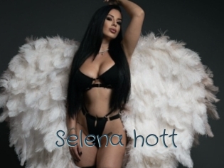 Selena_hott