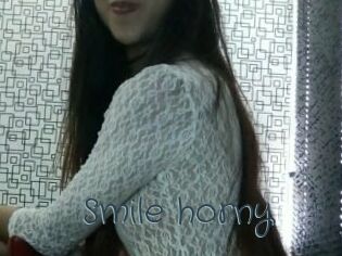 Smile_horny