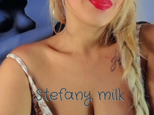 Stefany_milk